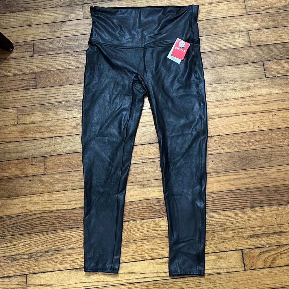 Spanx XL faux leather leggings petite